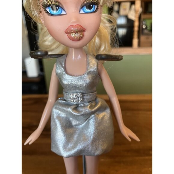 Vintage 2001 MGA Bratz Doll - Picture 3 of 6